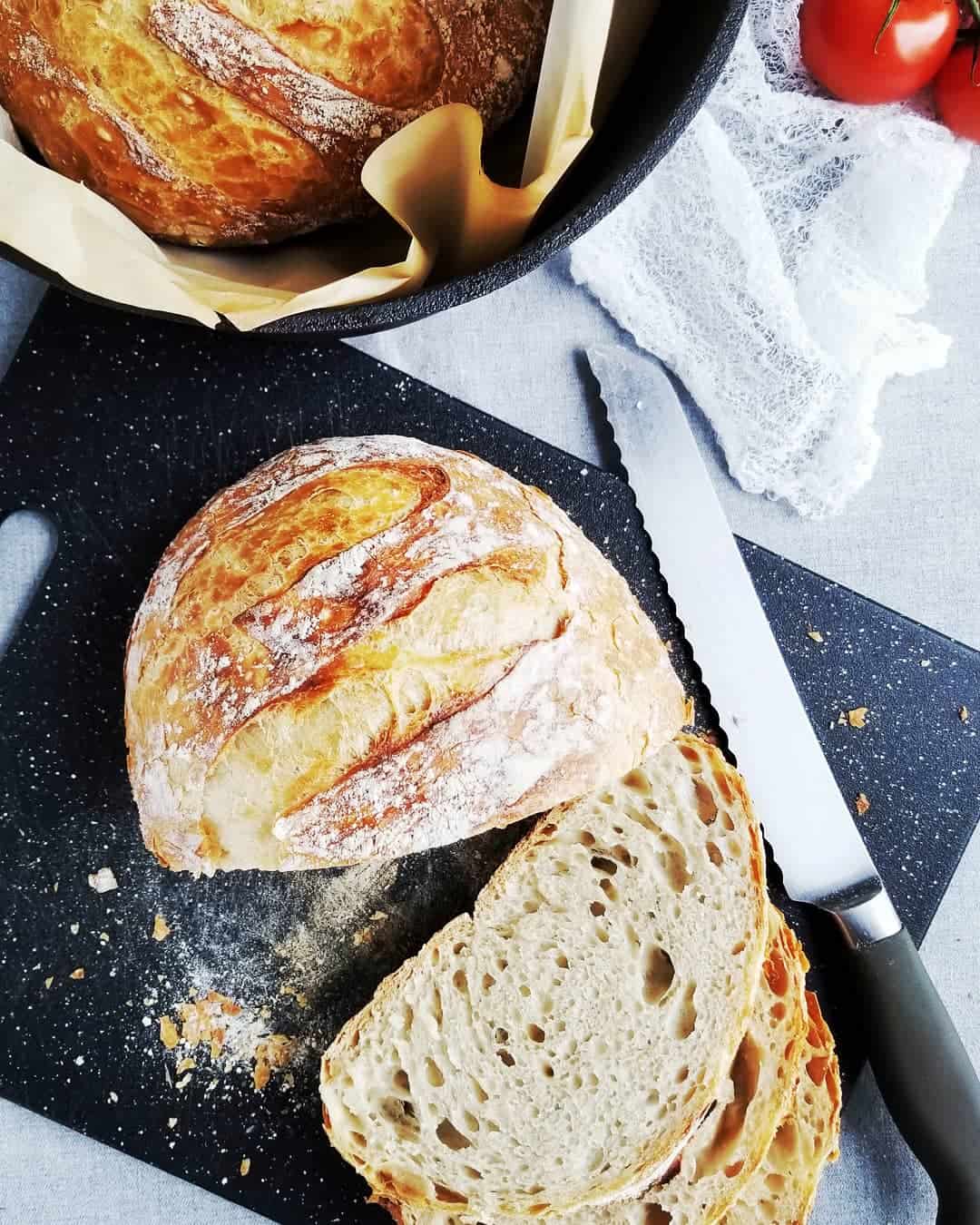 NoKnead Dutch Oven Bread Crumbs & Caramel