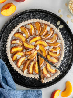 Vegan Peaches and Almond Cream Tart