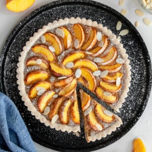 Vegan Peaches and Almond Cream Tart